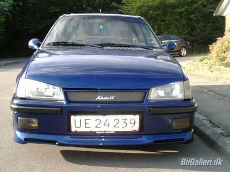 Opel Kadett billede 3