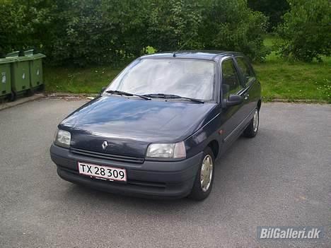 Renault Clio 1.4 *SOLGT* billede 1