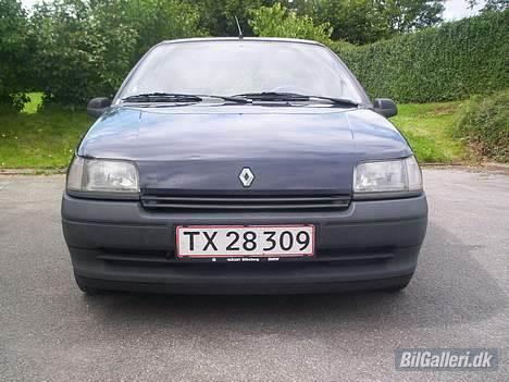 Renault Clio 1.4 *SOLGT* billede 2