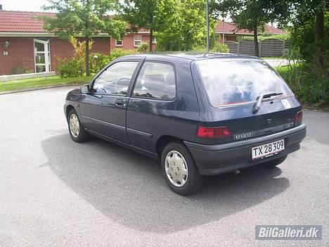 Renault Clio 1.4 *SOLGT* billede 6