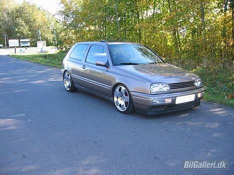 VW Golf VR6 - Skråt forfra billede 7