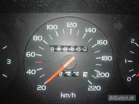 Volvo 740 GL Diesel - Ja, kig på tripperen. billede 10