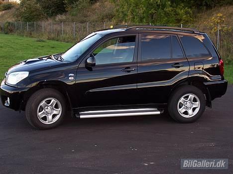 Toyota RAV4 billede 1