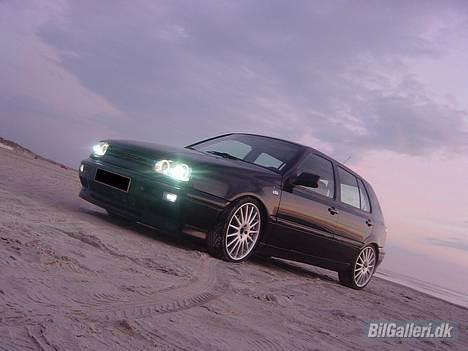 VW Golf  3 TDI - Tøsen på stranden.. billede 1