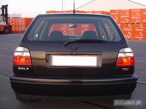 VW Golf  3 TDI - Go røv, men man kan normalt ikke se den pga. røgen. billede 3