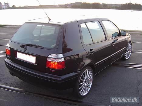 VW Golf  3 TDI - Lidt fra siden. billede 6