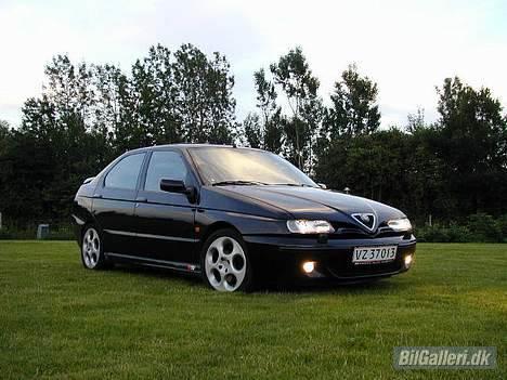 Alfa Romeo 146 2,0 Ti billede 1