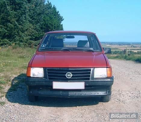 Opel Corsa 1.0 LS billede 4