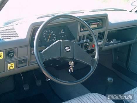 Opel Corsa 1.0 LS billede 5