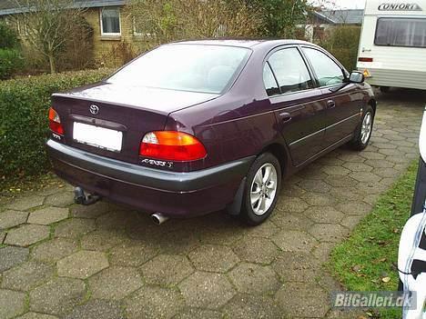 Toyota Avensis Luna billede 2