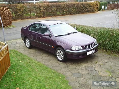 Toyota Avensis Luna billede 6