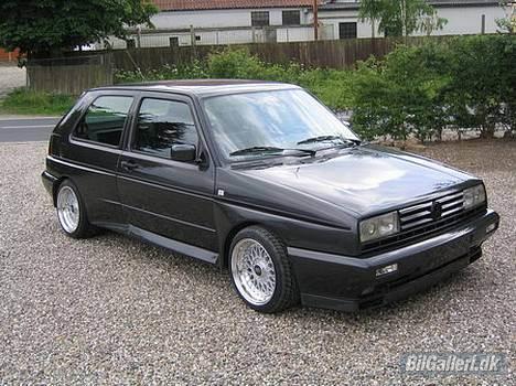 VW Rallye-golf - Bilen er min brors, men jeg skriver for ham, da det var mit projekt. billede 1