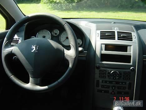 Peugeot 407 billede 9