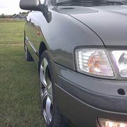 Nissan Primera 2,0i SLX Til salg