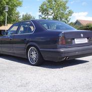 BMW E34 525i