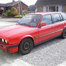 BMW E30 325i touring *SOLGT*