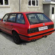 BMW E30 325i touring *SOLGT*