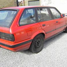 BMW E30 325i touring *SOLGT*