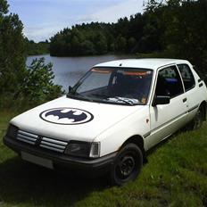 Peugeot 205  solgt
