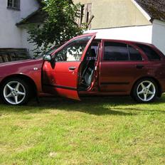Nissan Almera 2,0 DIESEL