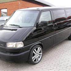VW Caravelle  VR6 Solgt