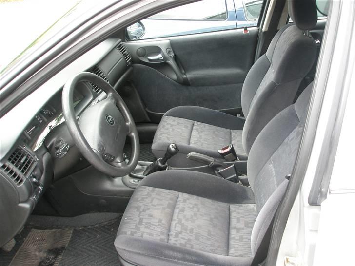 Opel vectra b st car >SOLGT< billede 4