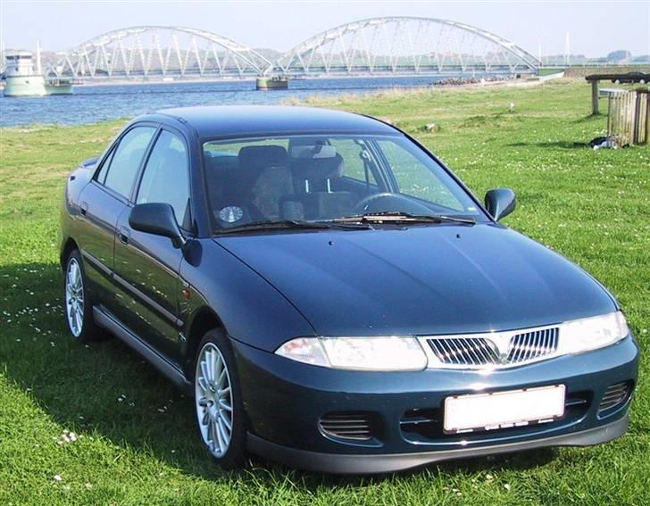 Mitsubishi Carisma (SOLGT!) billede 1