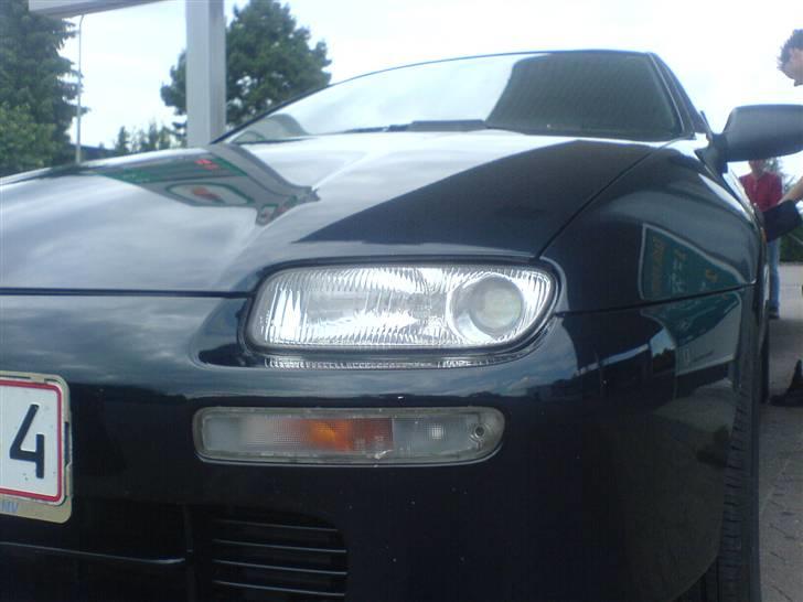 Mazda 323F  billede 4