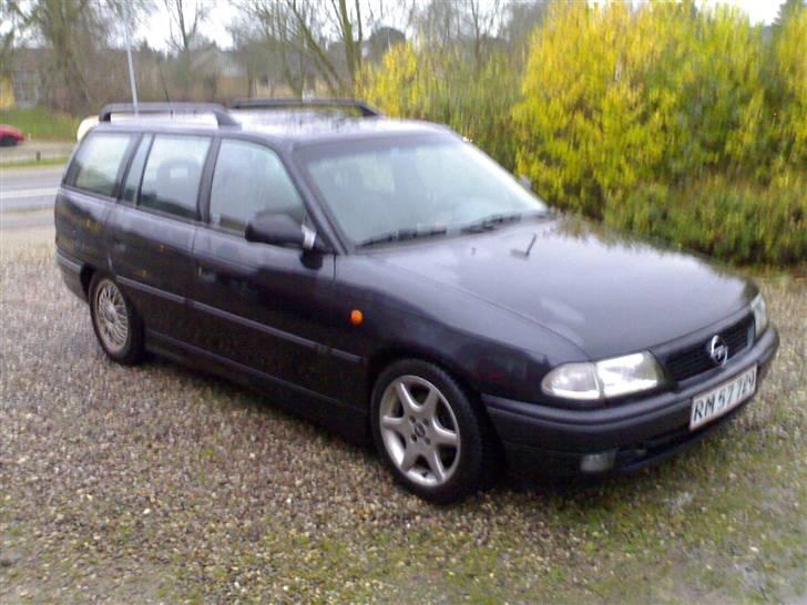 Opel Astra F      - Sådan så den ud da vi fik den hjem...  billede 17