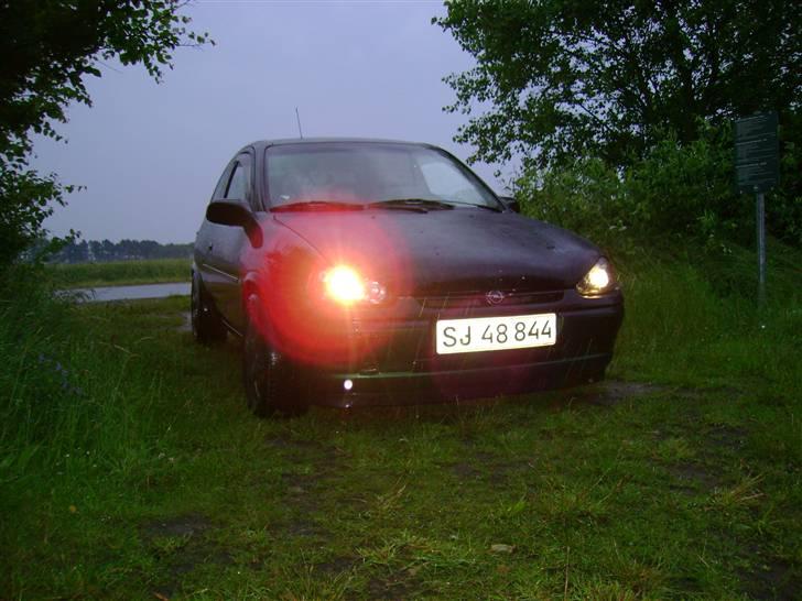 Opel Corsa b Swinger [Tidl bil] - hvad er det for en frækkert der lyser på mig billede 3