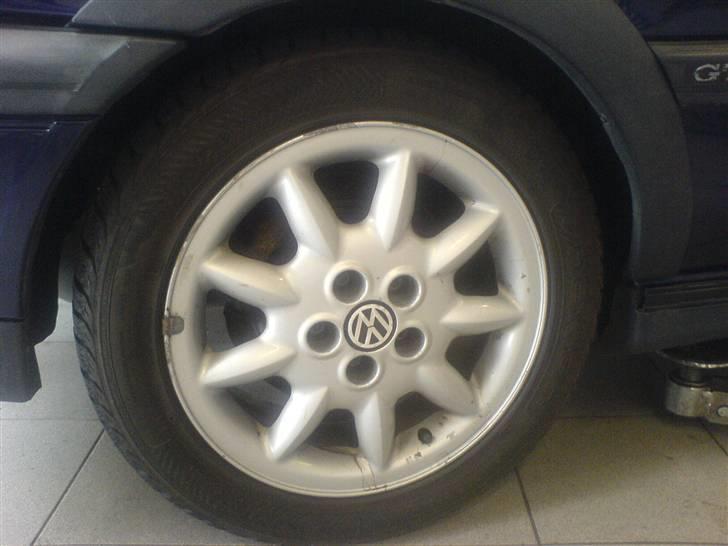 VW Gti 8v (solgt) billede 4