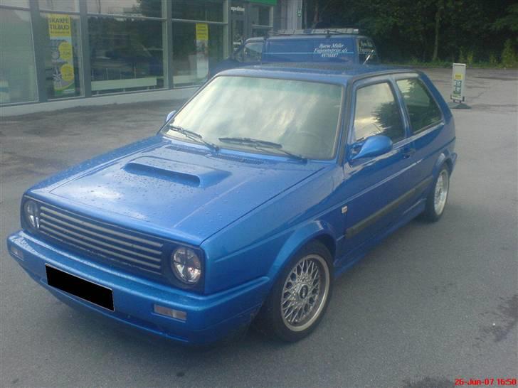 VW Golf II - ikke så godt et billede.. sætter nye ind sener. billede 1