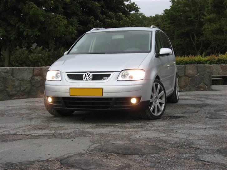 VW Touran TDI DSG § Solgt § billede 1