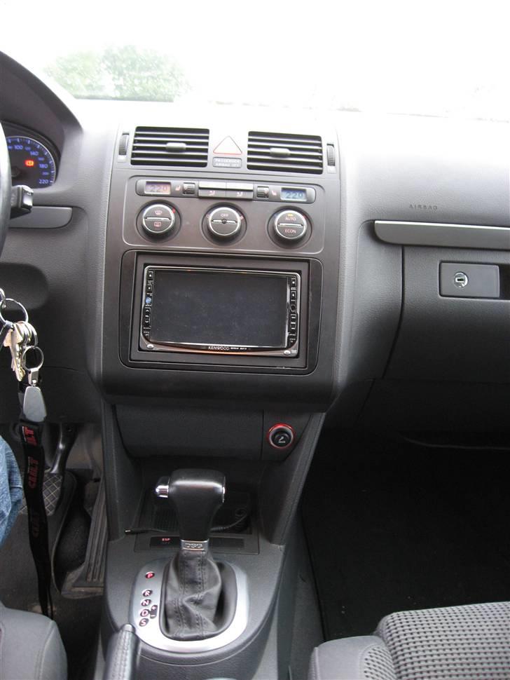 VW Touran TDI DSG § Solgt § - 2-zone klima, det er bare noget der virker.! billede 9