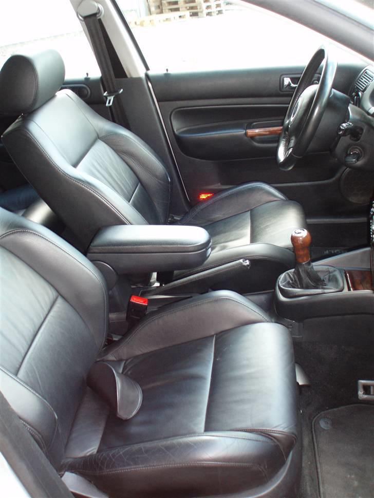 VW Golf IV 2,8 V6 4M (solgt) billede 3