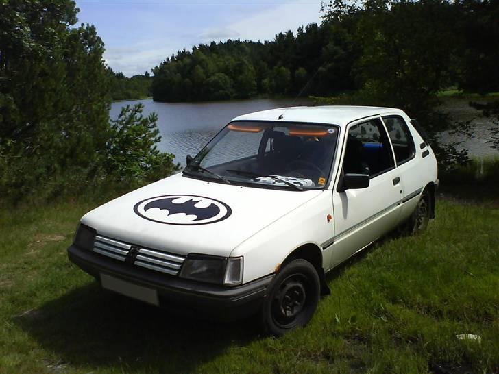 Peugeot 205  solgt billede 1