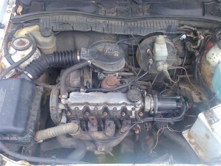 Opel Vectra A - Efter. Ny indsugnings slange, snart kommer der K&N filter i steden for standard filter (billeder kommer) billede 20