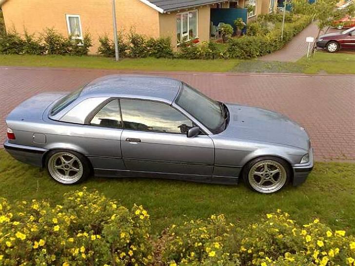 BMW E36-E46 Cabriolet solgt - Ser godt ud med hardtop. Billede taget før ombygning billede 2