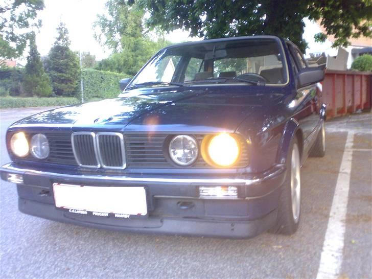 BMW E30 320i 'Byttes til touring' billede 5
