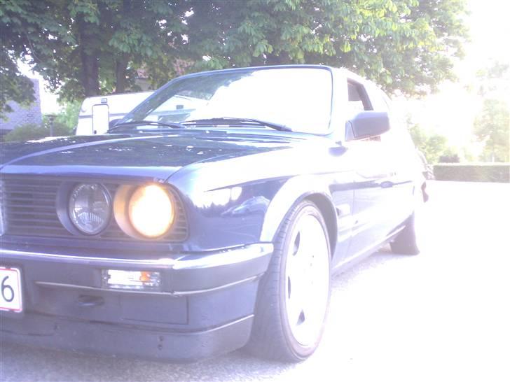 BMW E30 320i 'Byttes til touring' billede 7
