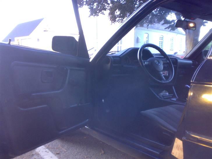 BMW E30 320i 'Byttes til touring' billede 11