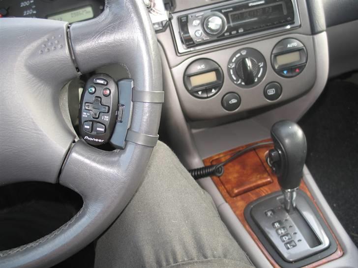 Nissan Primera P11-144 SOLGT!!! - Automatgear og Aircondition billede 2