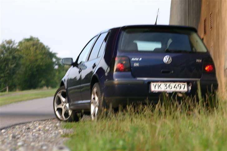 VW Golf IV TDi "Solgt" billede 3