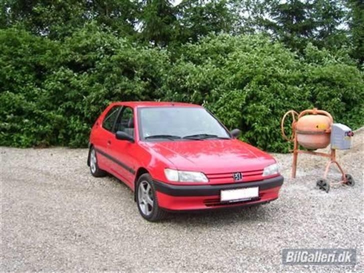 Peugeot 306 - forfra billede 1