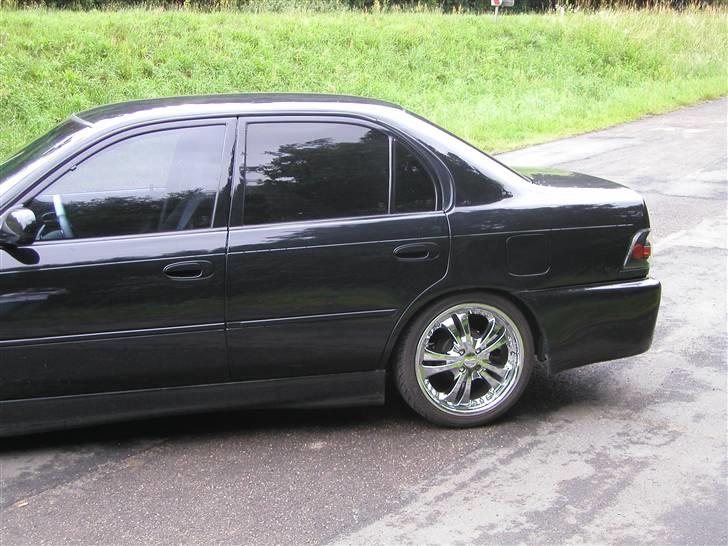 Toyota Corolla Sedan TIL SALG billede 10