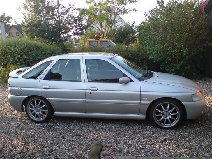 Ford Escort 1,8 16v monaco billede 5