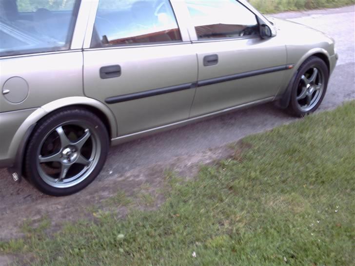 Opel Vectra B St.car  SOLGT billede 10