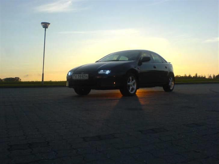 Mazda 323F  billede 8