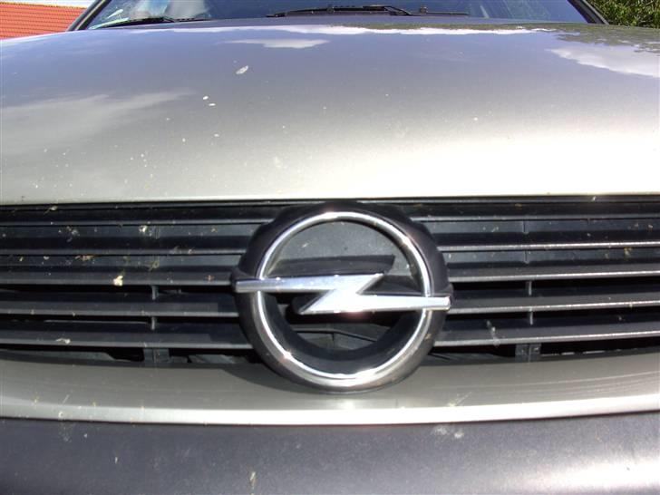 Opel vectra 1,7 TD (SOLGT) billede 8