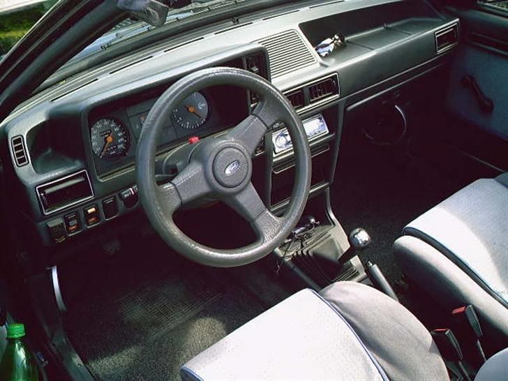 Ford Escort MK3 XR3I Cabriolet billede 11